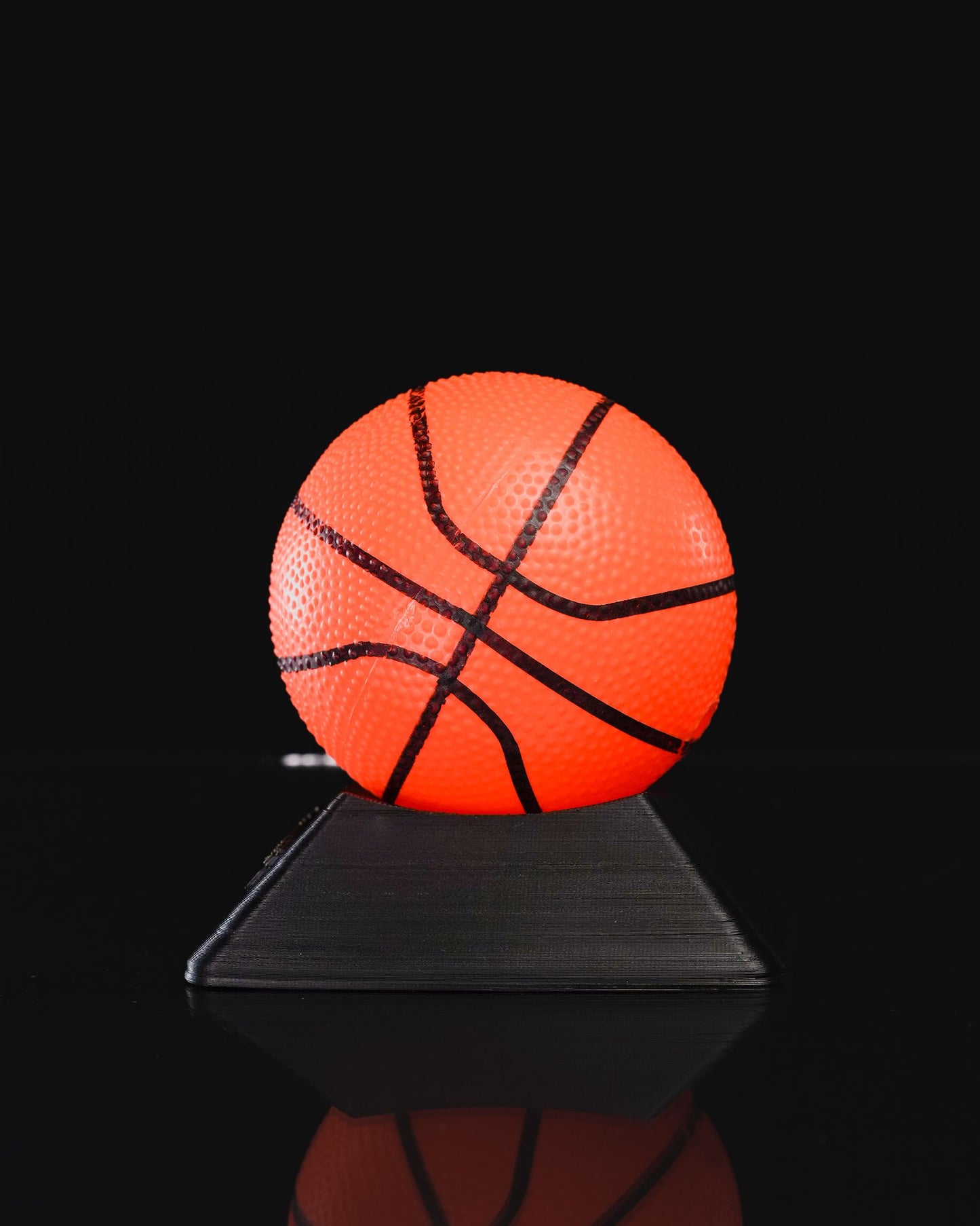 Customizable Ball Stand
