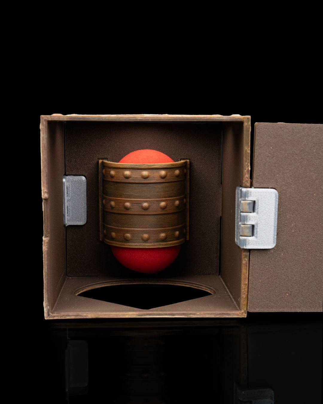 The Magic Disappearing Ball Box