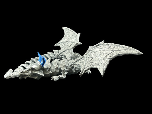 Silver Dragon with Horns and Wings - Litholic Dragon